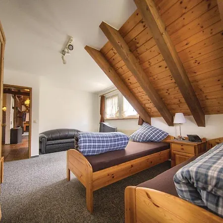 2 Bedroom Amazing In Schonach * סכונאץ'